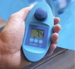 Photometer Scuba2 zur Messung der Pool Wasserparameter Chlor, pH, Alkalinität, Cyanursäure